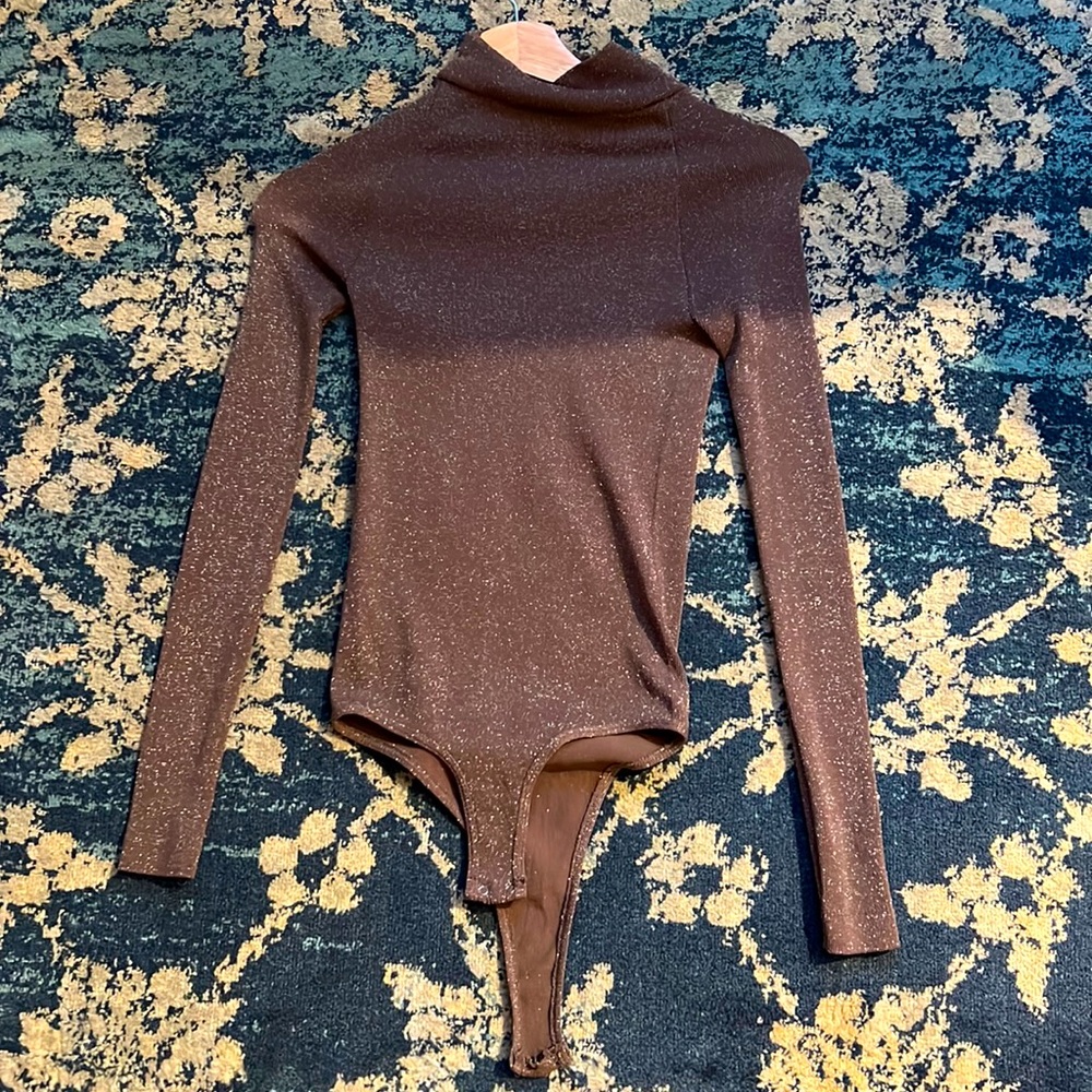 Free People Glitter body suit sz M / L